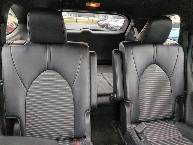 used 2023 Toyota Highlander car, priced at $36,982