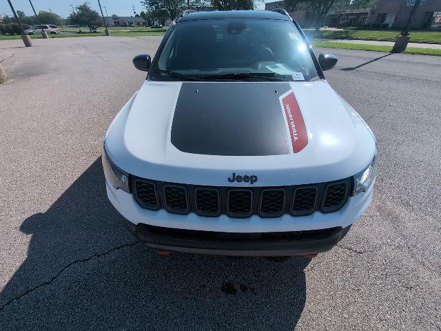 used 2025 Jeep Compass car