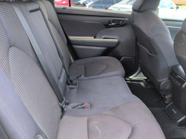 used 2023 Toyota Highlander car, priced at $33,233