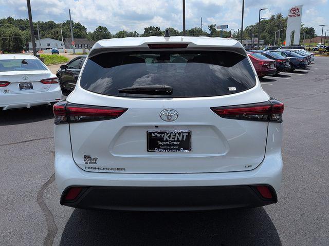 used 2023 Toyota Highlander car, priced at $33,233