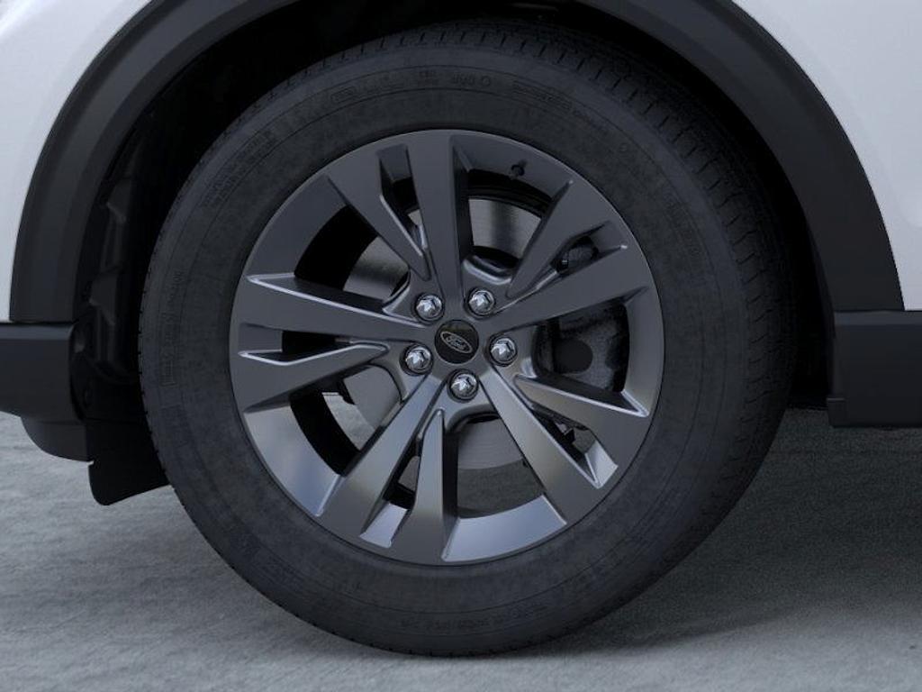 new 2025 Ford Explorer car, priced at $47,720