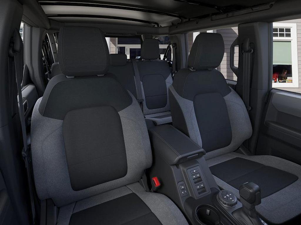 new 2025 Ford Bronco car, priced at $44,335