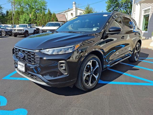 used 2023 Ford Escape car, priced at $25,900