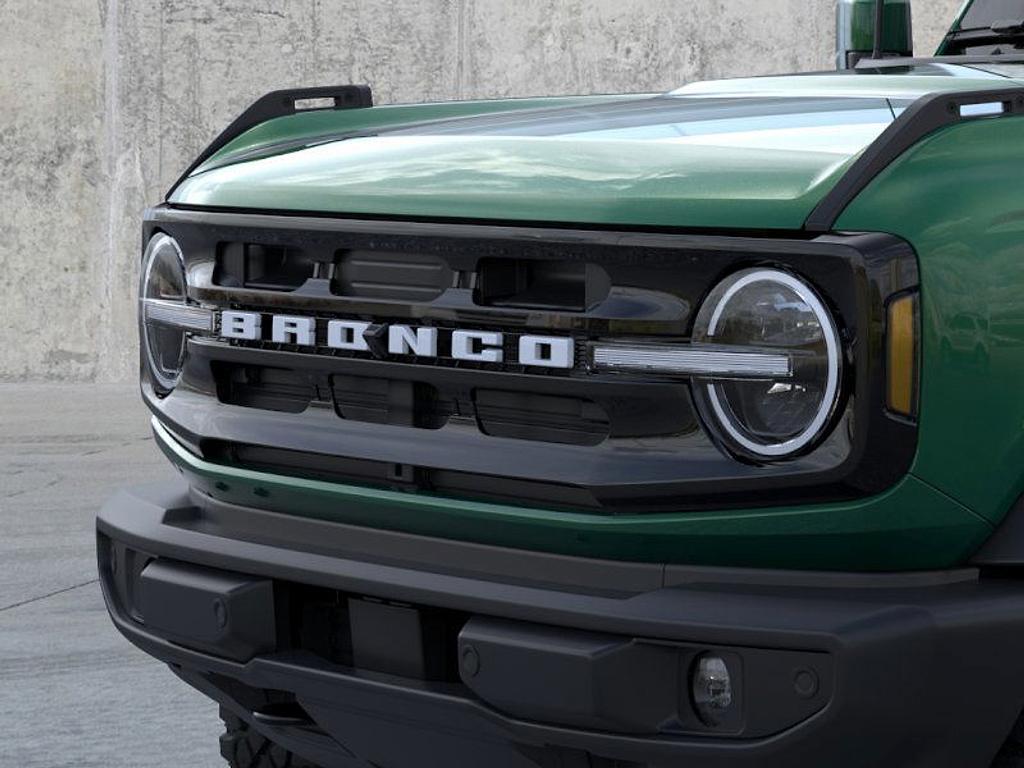 new 2025 Ford Bronco car, priced at $61,560