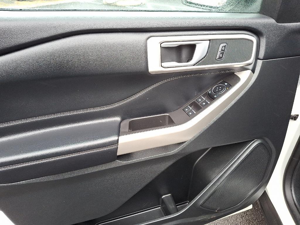 used 2023 Ford Explorer car, priced at $33,008