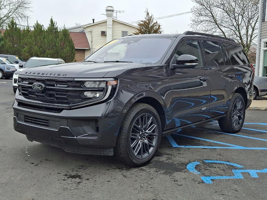 used 2025 Ford Expedition car, priced at $76,207