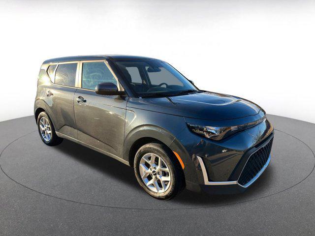 used 2025 Kia Soul car, priced at $16,966