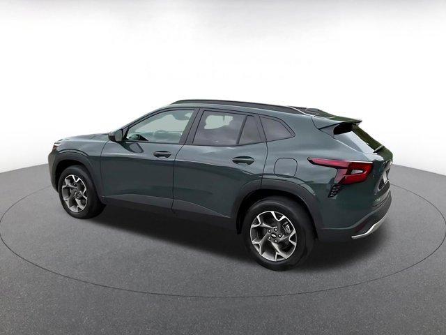 used 2025 Chevrolet Trax car, priced at $21,058