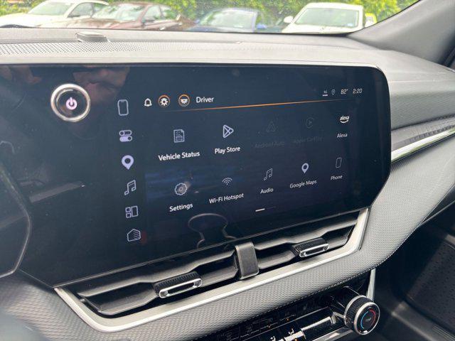 used 2025 Chevrolet Equinox car, priced at $24,995