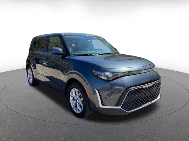 used 2025 Kia Soul car, priced at $16,322