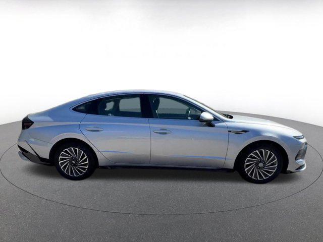 used 2025 Hyundai Sonata Hybrid car, priced at $24,505
