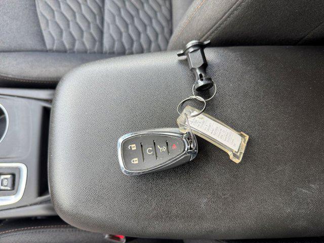 used 2020 Chevrolet Equinox car, priced at $16,200