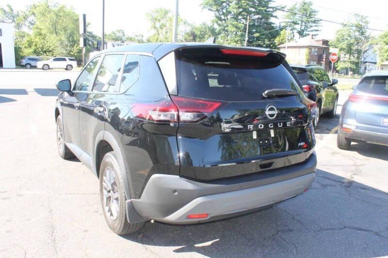 used 2023 Nissan Rogue car, priced at $22,497