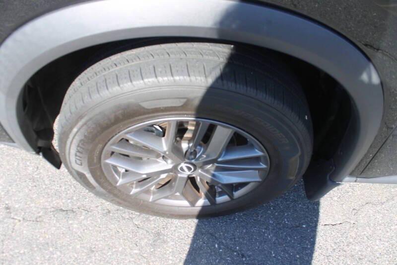 used 2023 Nissan Rogue car, priced at $22,497