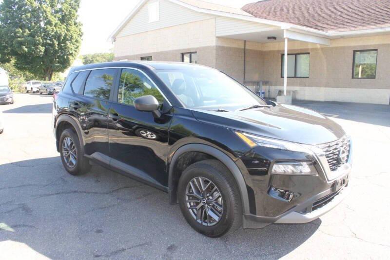 used 2023 Nissan Rogue car, priced at $22,497