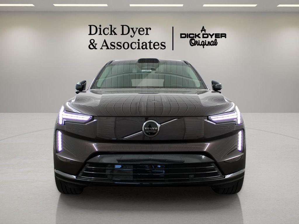 new 2025 Volvo EX90 car, priced at $94,640