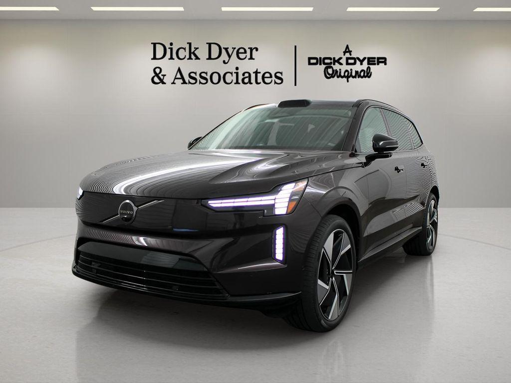 new 2025 Volvo EX90 car, priced at $94,640