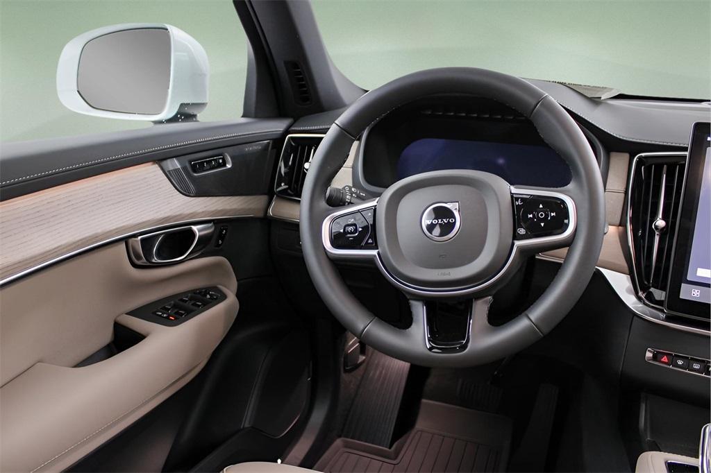 new 2026 Volvo XC90 car, priced at $71,625