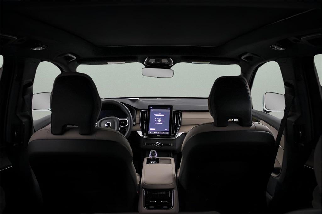 new 2026 Volvo XC90 car, priced at $71,625