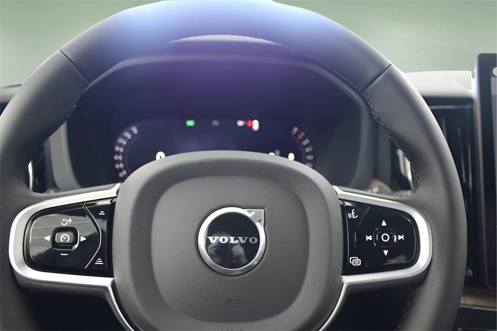 new 2026 Volvo XC60 car, priced at $57,985