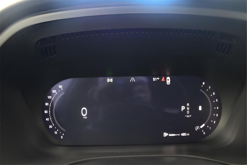 new 2026 Volvo XC60 car, priced at $57,985