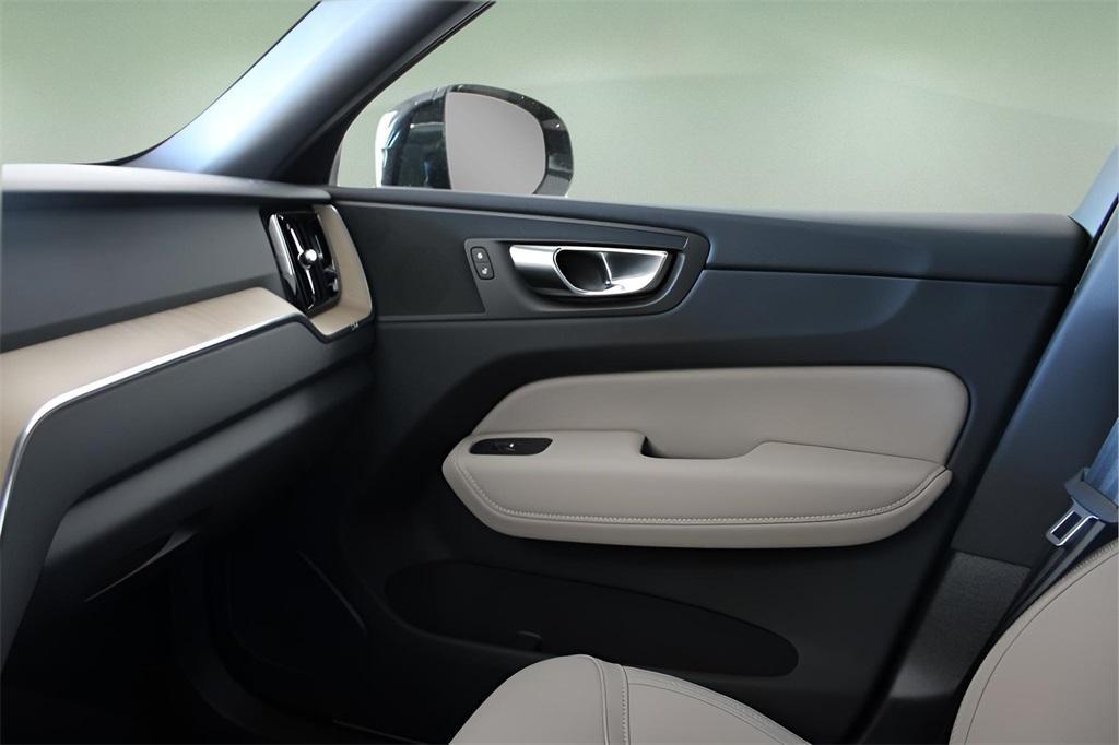 new 2026 Volvo XC60 car, priced at $57,985