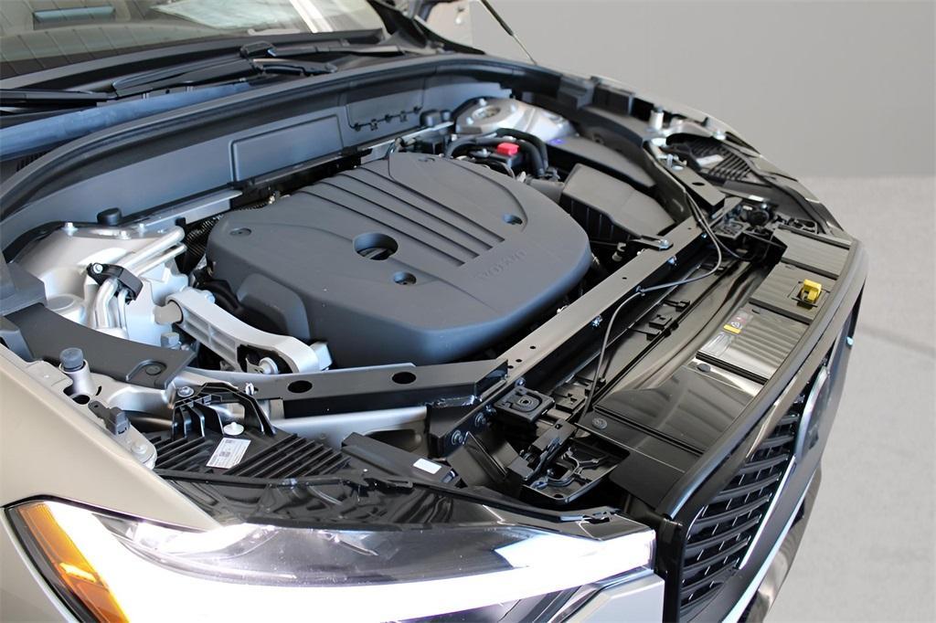 new 2026 Volvo XC60 car, priced at $57,985