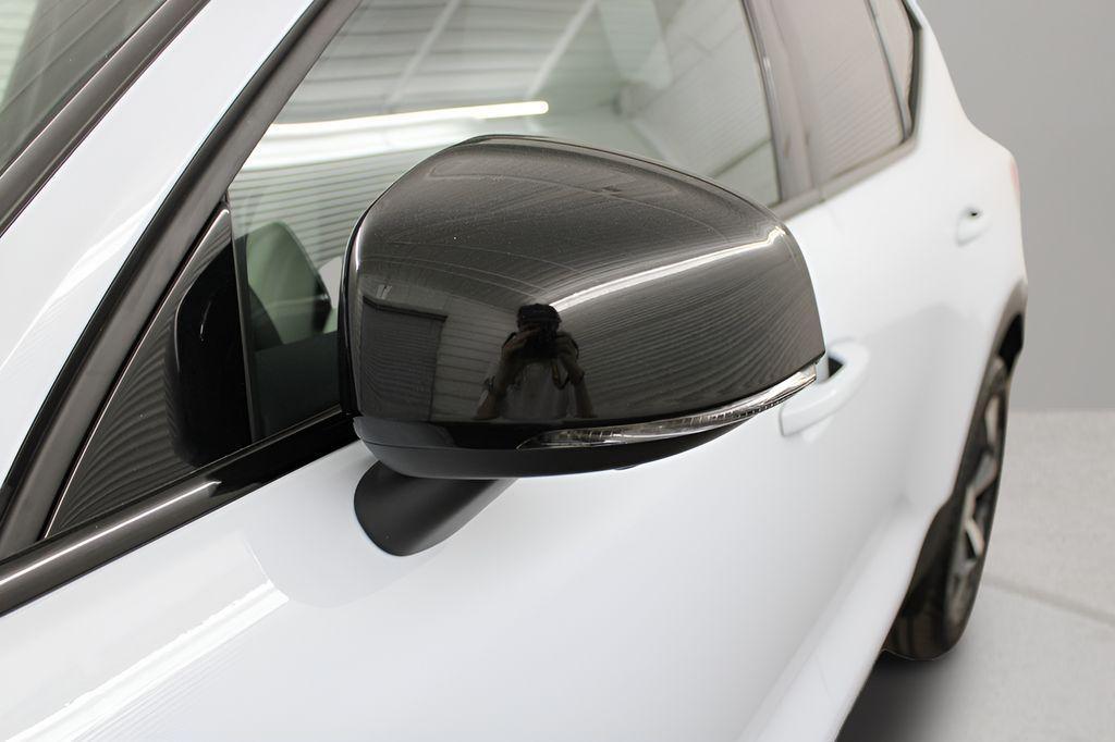 new 2026 Volvo XC40 car, priced at $50,260