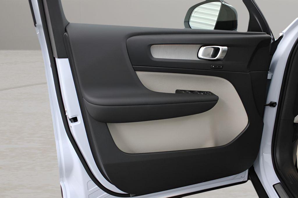 new 2026 Volvo XC40 car, priced at $50,260