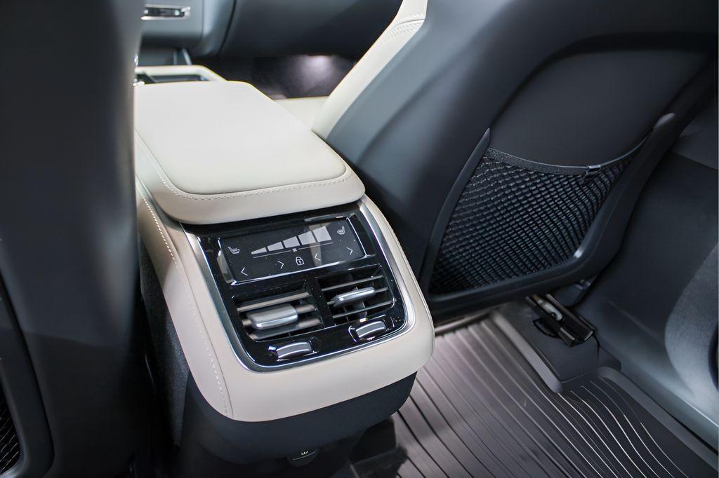 new 2026 Volvo XC90 car, priced at $77,495