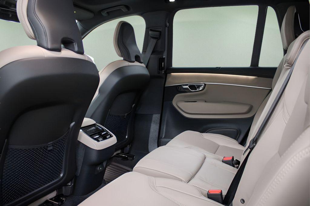 new 2026 Volvo XC90 car, priced at $77,495