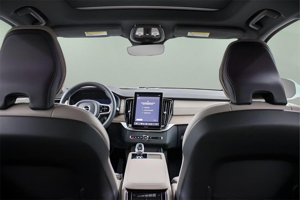 new 2026 Volvo XC60 Plug-In Hybrid car, priced at $80,310