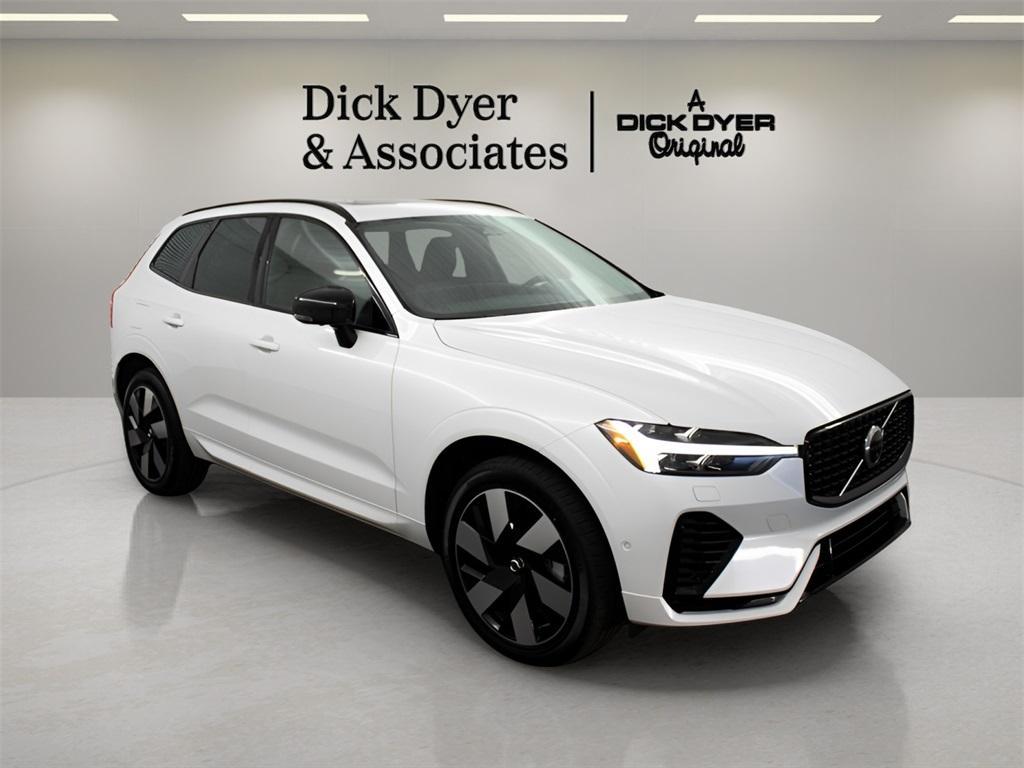 new 2025 Volvo XC60 Plug-In Hybrid car, priced at $66,235