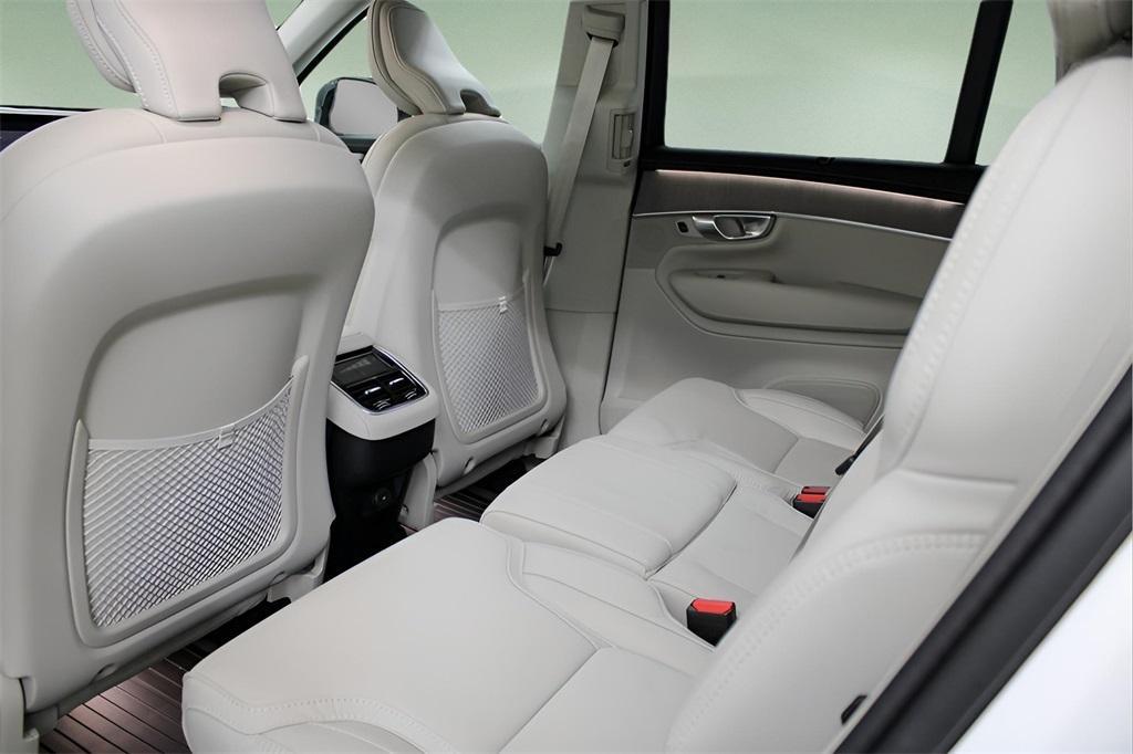 new 2026 Volvo XC90 car, priced at $78,750