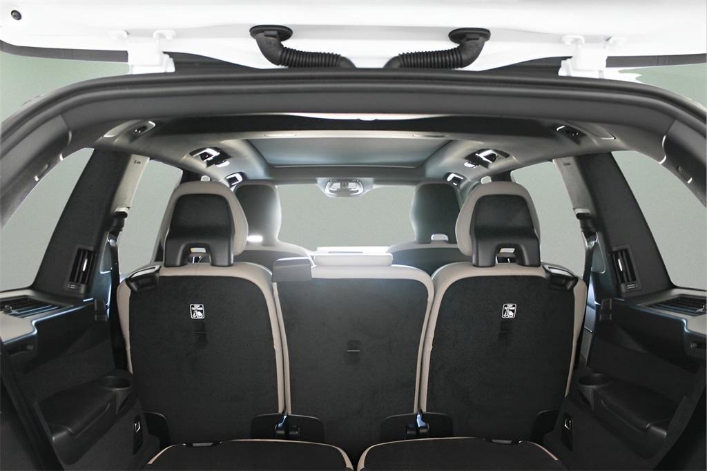 new 2026 Volvo XC90 Plug-In Hybrid car, priced at $81,875