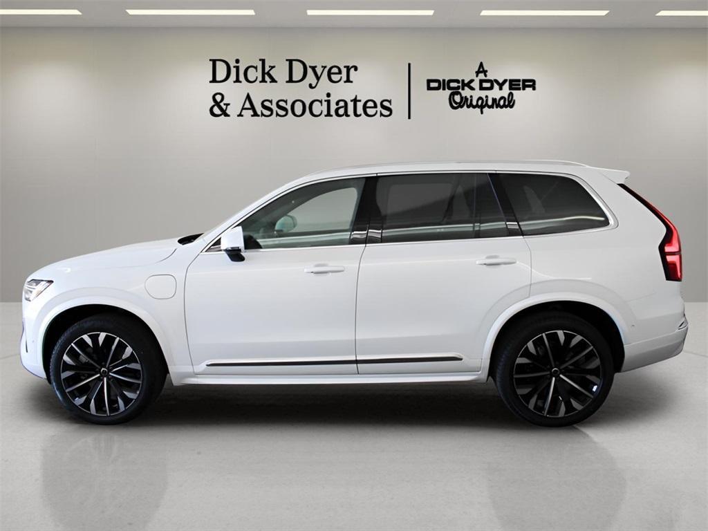 new 2026 Volvo XC90 Plug-In Hybrid car, priced at $81,875