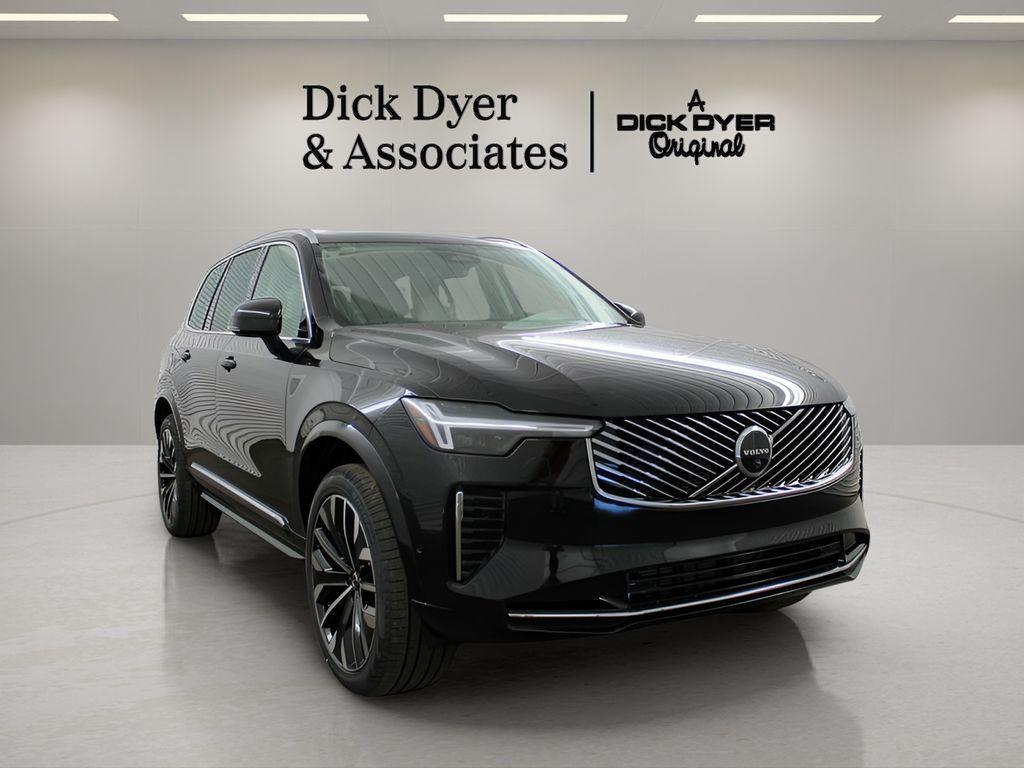 new 2026 Volvo XC90 car, priced at $79,375