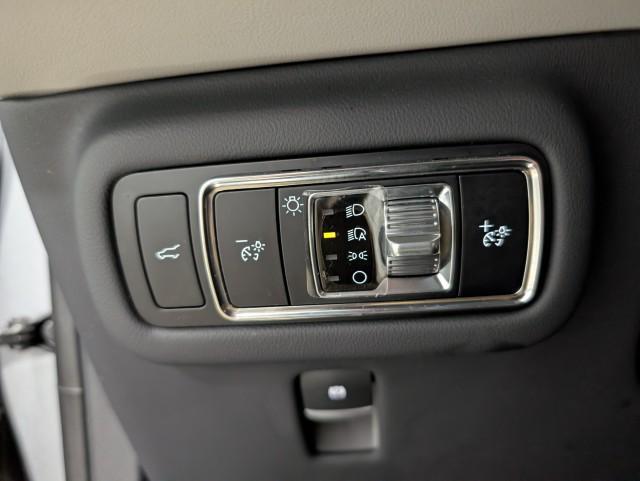 used 2024 Lincoln Nautilus car, priced at $48,998