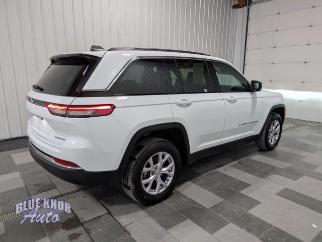 used 2022 Jeep Grand Cherokee car, priced at $25,998