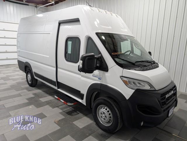 used 2024 Ram ProMaster 3500 car, priced at $27,998