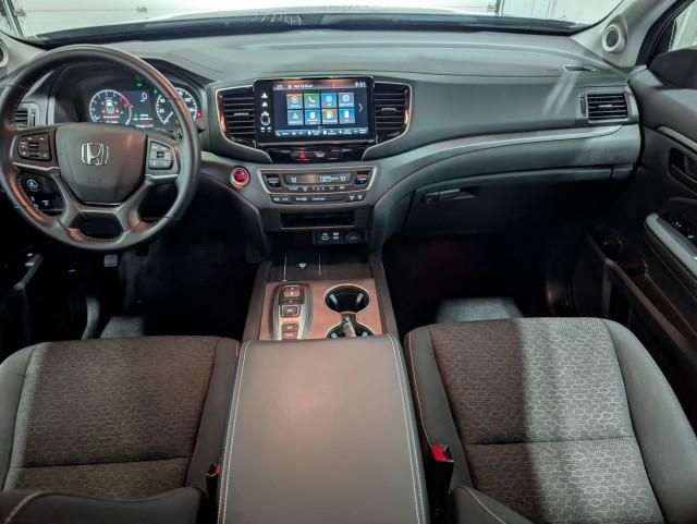 used 2025 Honda Ridgeline car, priced at $32,998