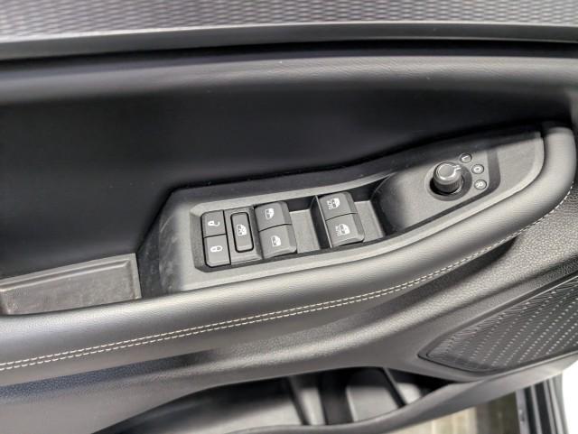 used 2023 Jeep Grand Cherokee L car, priced at $34,998