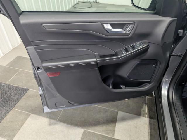 used 2025 Ford Escape PHEV car, priced at $27,998