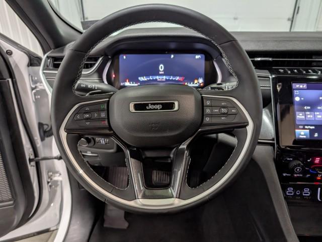 used 2023 Jeep Grand Cherokee car, priced at $31,998