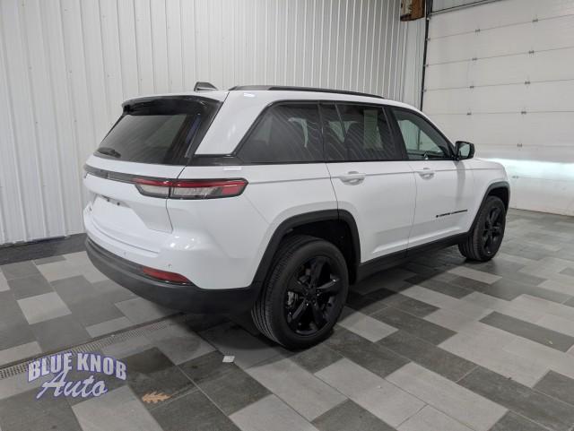 used 2023 Jeep Grand Cherokee car, priced at $31,998
