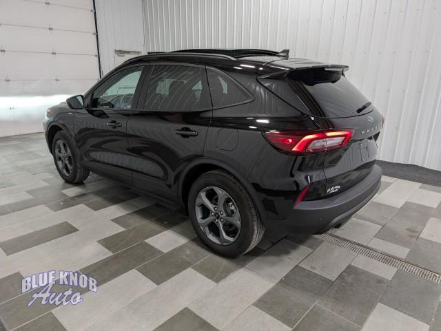 used 2025 Ford Escape car, priced at $30,498