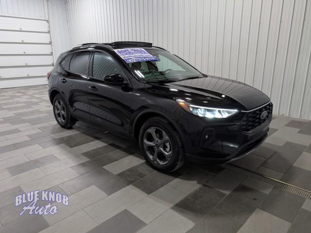 used 2025 Ford Escape car, priced at $30,498