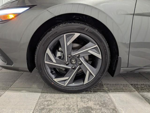 used 2025 Hyundai Elantra car, priced at $21,998