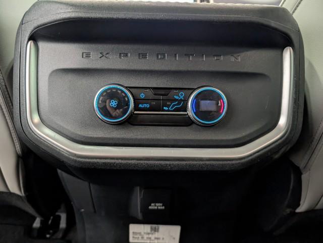 used 2025 Ford Expedition Max car, priced at $58,998