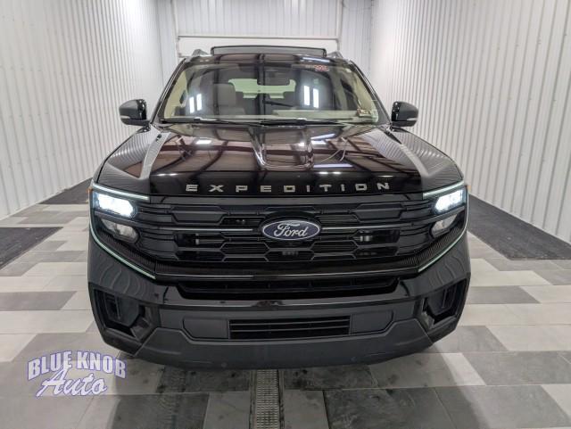 used 2025 Ford Expedition Max car, priced at $58,998